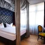 Western Loftstyle Stuttgart-zuffenhausen 3* 슈투트가르트