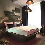 Western Loftstyle Stuttgart-zuffenhausen 호텔