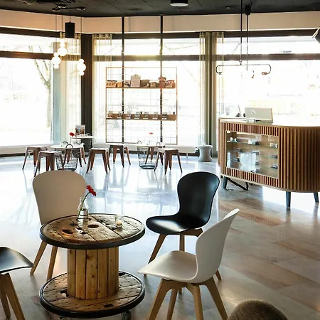 Western Loftstyle Stuttgart-zuffenhausen 3* שטוטגרט