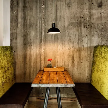 Western Loftstyle Stuttgart-zuffenhausen Hotel Stuttgart