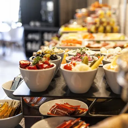 Hotel Western Loftstyle Stuttgart-zuffenhausen 3*