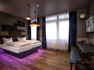 Western Loftstyle Stuttgart-zuffenhausen 3*