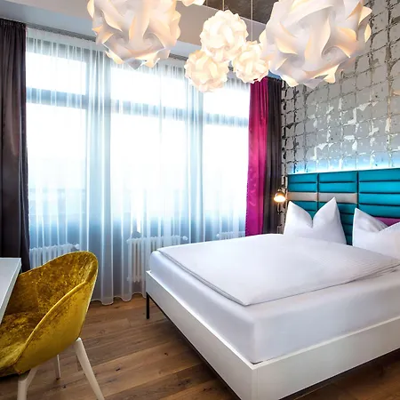 Western Loftstyle Stuttgart-zuffenhausen Estugarda